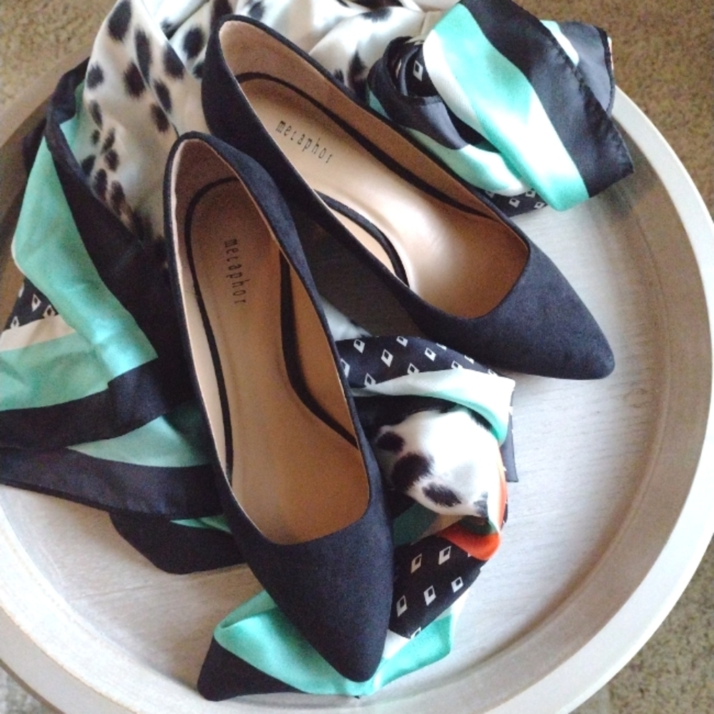Black Suede heels size 7